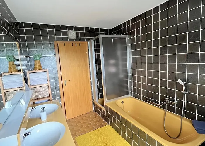 Terrasse Mit Ausblick *